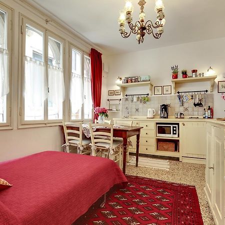 Ca' Badoer Frari Apartment Venice Luaran gambar