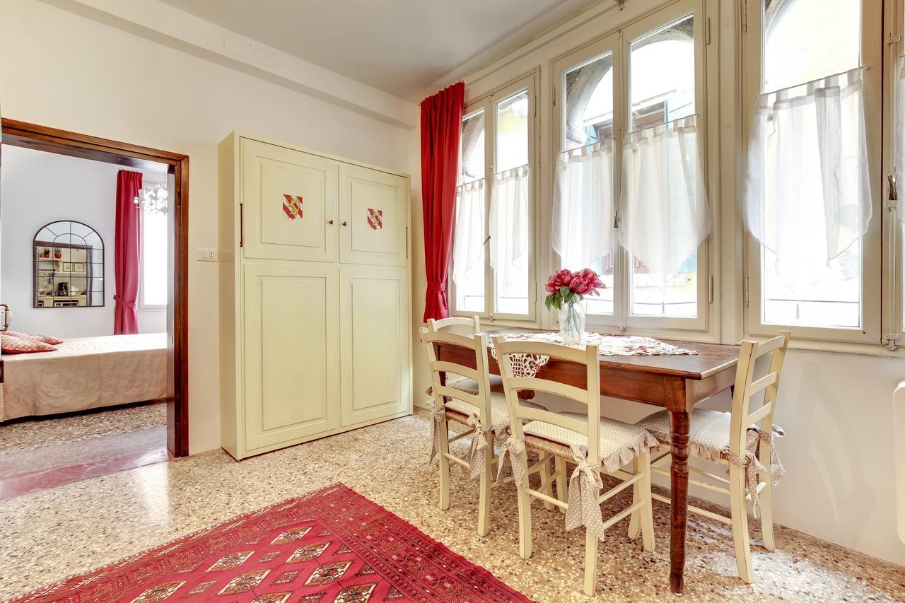 Ca' Badoer Frari Apartment Venice Luaran gambar