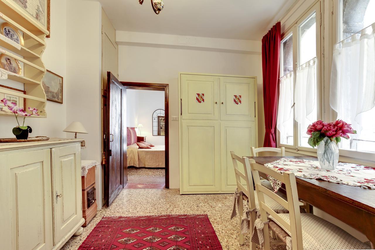Ca' Badoer Frari Apartment Venice Luaran gambar